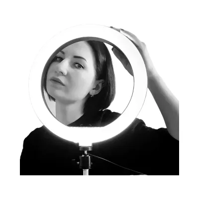 Anneau LED avec support téléphone - Lampe Selfie dimmable USB pour photos parfaites Anneau LED lumineux avec support téléphone et lampe selfie dimmable USB