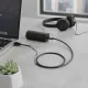 Câble extension USB 3.0 mâle vers femelle FENGKUABAO connecté à un ordinateur portable avec casque noir en arrière-plan