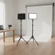 Kit d'éclairage vidéo LED SZKOSTON avec panneaux 8 et 12 pouces sur trépieds dans studio photo